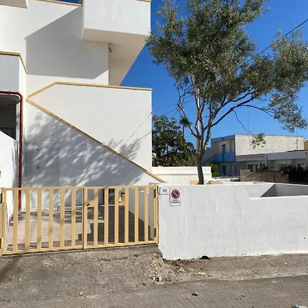 Appartement Minerva A *
